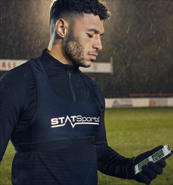 Alex Oxlade-Chamberlain looking at his STATSports stats